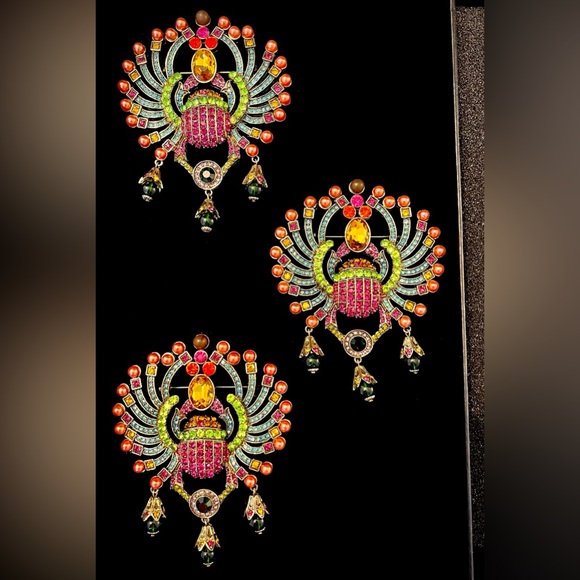 Heidi Daus Jewelry - Heidi Daus Scarab Egyptian Brooch 3 Lot set Brand new In box